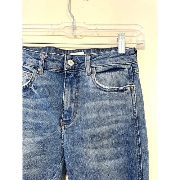 Zara Trafaluc Denimwear | Women's Distressed Medium Wash Jeans Size 2 - Picture 2 of 9